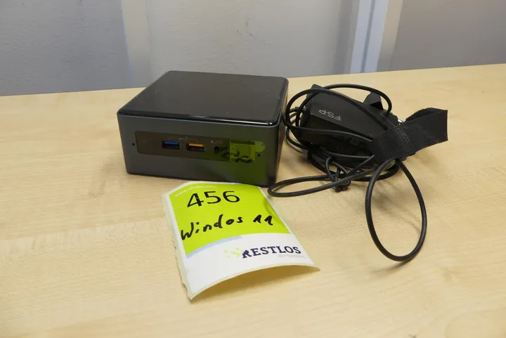 Intel NUC Mini-PC mit Netzteil - Windows 11